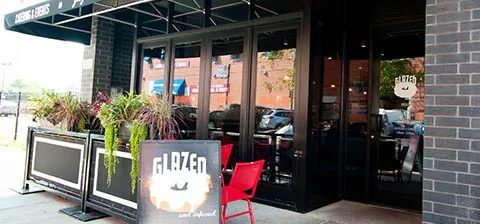 E Display Deploys Digital Menu Boards at Glazed & Infused